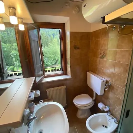 La Casa Del Cucu Al Ravascletto, 900mt From Cable Car *